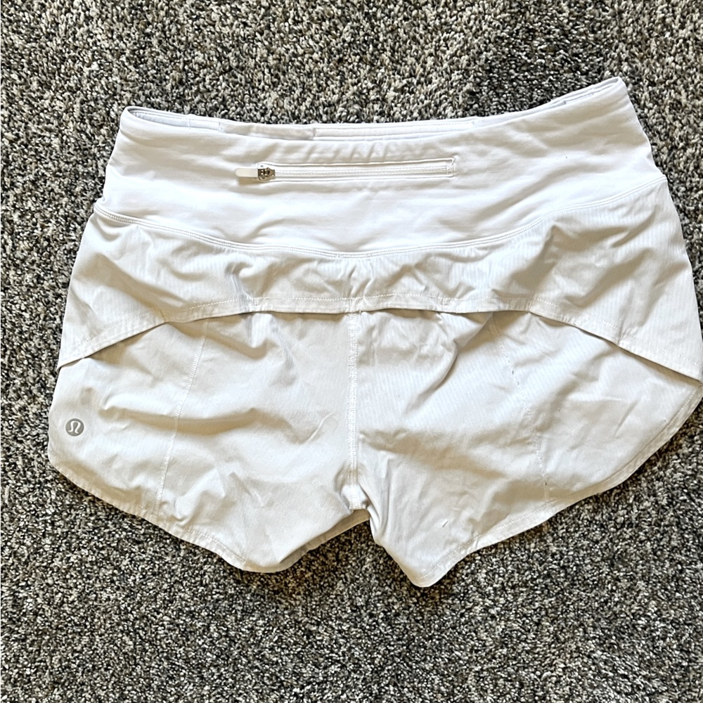 Lululemon speed up mid-ride lined shorts